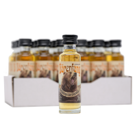 Bestmet Honiglikör Bärenfang – 20-ml-Miniflasche vor dem offenen 24er-Pack © BestMet